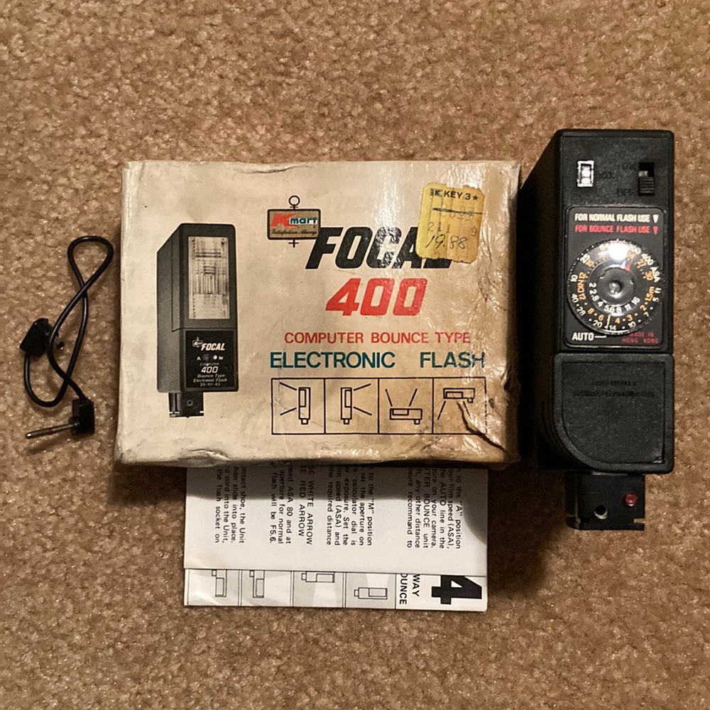 Focal 400 electronic flash